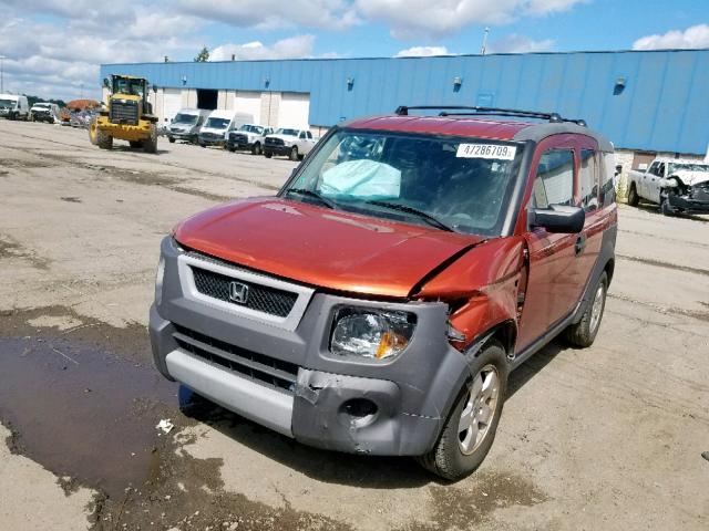 5J6YH286X4L033019 - 2004 HONDA ELEMENT EX ORANGE photo 2