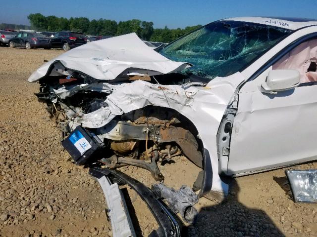 1HGCR2F83HA122306 - 2017 HONDA ACCORD EXL WHITE photo 9