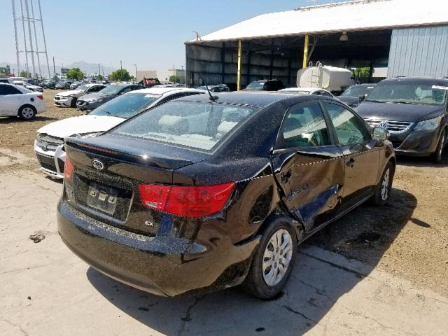 KNAFU4A25A5881334 - 2010 KIA FORTE EX BLACK photo 4