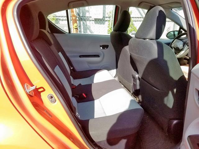 JTDKDTB3XC1007669 - 2012 TOYOTA PRIUS C ORANGE photo 6