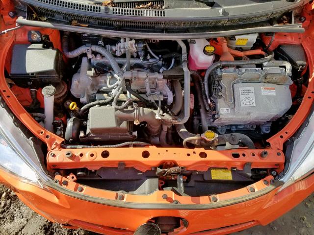 JTDKDTB3XC1007669 - 2012 TOYOTA PRIUS C ORANGE photo 7