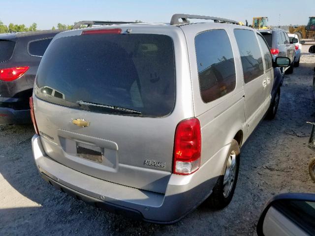 1GNDV33L06D187856 - 2006 CHEVROLET UPLANDER L 银色 照片 4