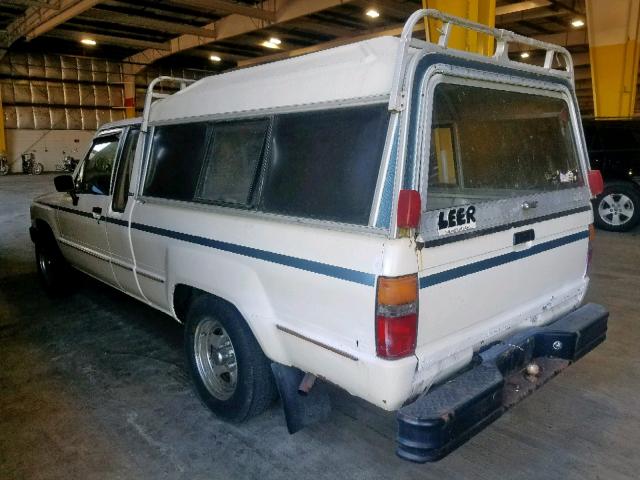 JT4RN56D7E5004797 - 1984 TOYOTA PICKUP XTR WHITE photo 3