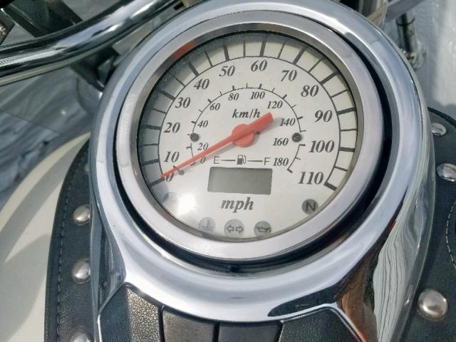 JS1VS54A632109274 - 2003 SUZUKI VL800 WHITE photo 8