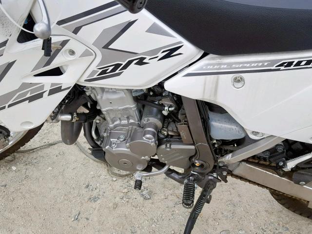 JS1SK43AXJ2100928 - 2018 SUZUKI DR-Z400 S WHITE photo 7