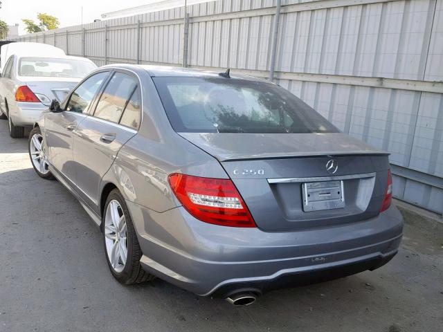 WDDGF4HB8CR215920 - 2012 MERCEDES-BENZ C 250 GRAY photo 3