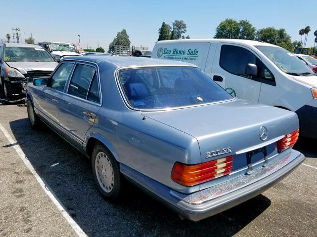 WDBCA24D2JA396445 - 1988 MERCEDES-BENZ 300 SE BLUE photo 3