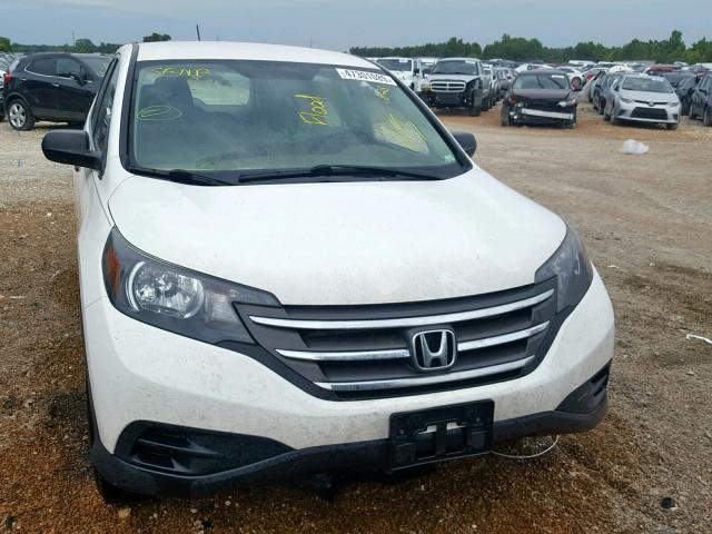 5J6RM4H36CL048021 - 2012 HONDA CR-V LX WHITE photo 9