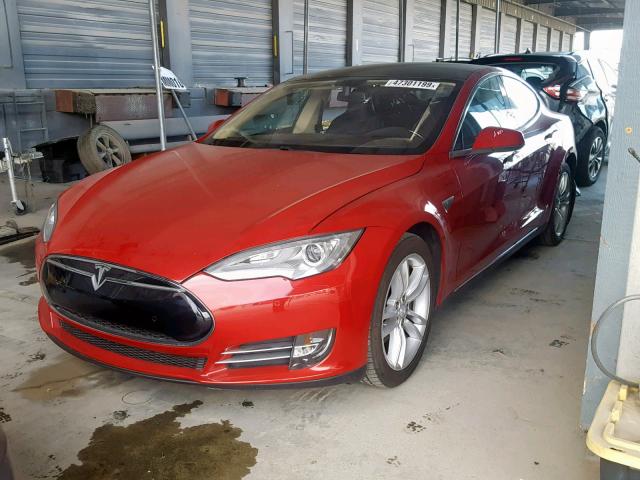 5YJSA1CG3DFP22865 - 2013 TESLA MODEL S RED photo 2