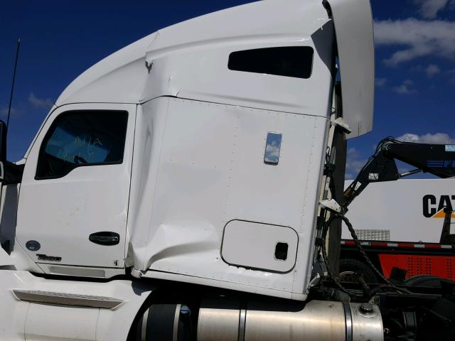 1XKYD49X6EJ419863 - 2014 KENWORTH CONSTRUCTI WHITE photo 10