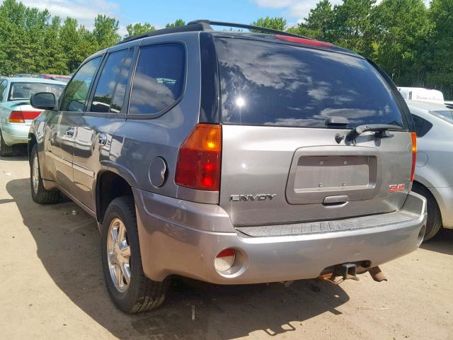 1GKDT13SX72144802 - 2007 GMC ENVOY GRAY photo 3