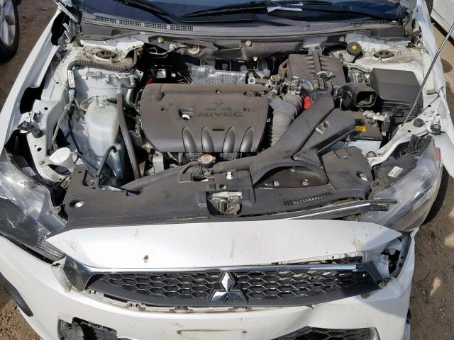 JA32U2FU8GU001904 - 2016 MITSUBISHI LANCER ES WHITE photo 7