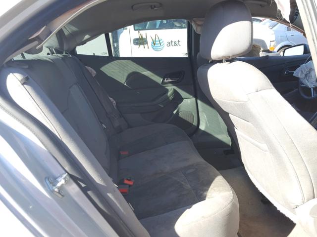 1G11B5SL5FF169142 - 2015 CHEVROLET MALIBU LS 银色 照片 6