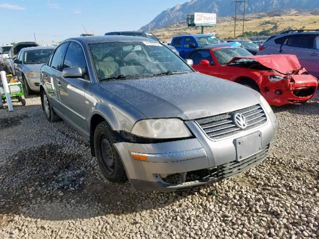 WVWMD63B84E125777 - 2004 VOLKSWAGEN PASSAT GL GRAY photo 1