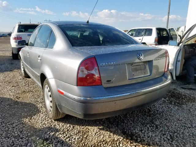 WVWMD63B84E125777 - 2004 VOLKSWAGEN PASSAT GL GRAY photo 3