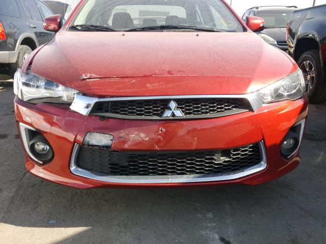 JA32U2FU0HU004068 - 2017 MITSUBISHI LANCER ES RED photo 9