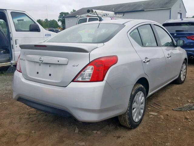 3N1CN7AP6JL808105 - 2018 NISSAN VERSA S SILVER photo 4