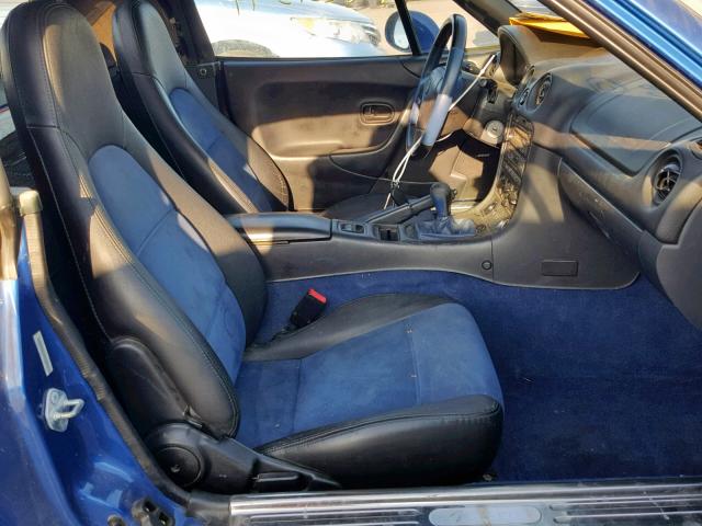 JM1NB3534X0132421 - 1999 MAZDA MX-5 MIATA BLUE photo 5