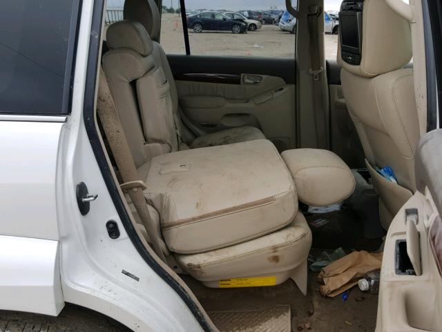 JTJBT20X380157331 - 2008 LEXUS GX 470 WHITE photo 6