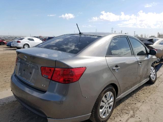 KNAFU4A26C5595026 - 2012 KIA FORTE EX GRAY photo 4