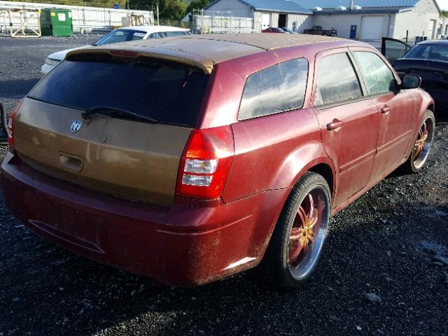 2D4FV48TX5H621964 - 2005 DODGE MAGNUM SE MAROON photo 4