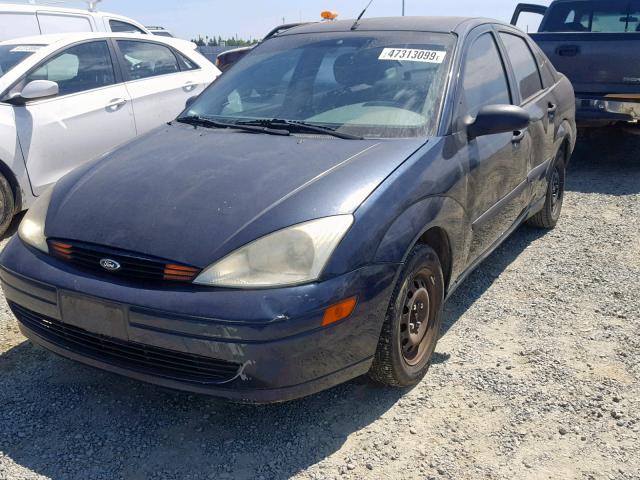 1FAFP33P42W358773 - 2002 FORD FOCUS LX BLUE photo 2