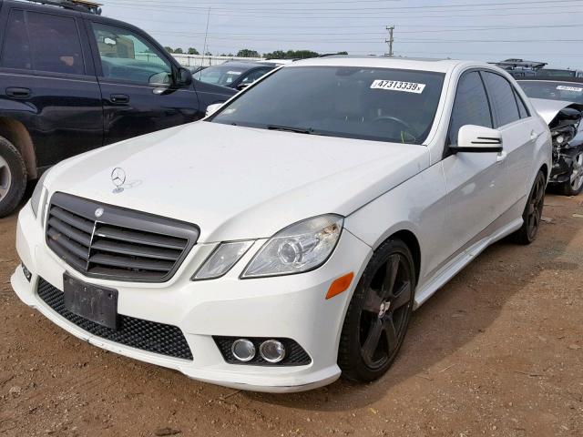 WDDHF5GB0AA102728 - 2010 MERCEDES-BENZ E 350 WHITE photo 2