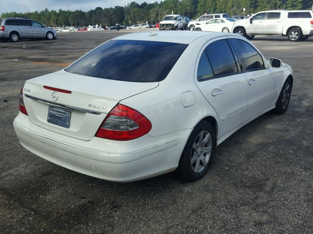 WDBUF22X29B438749 - 2009 MERCEDES-BENZ E 320 CDI WHITE photo 4