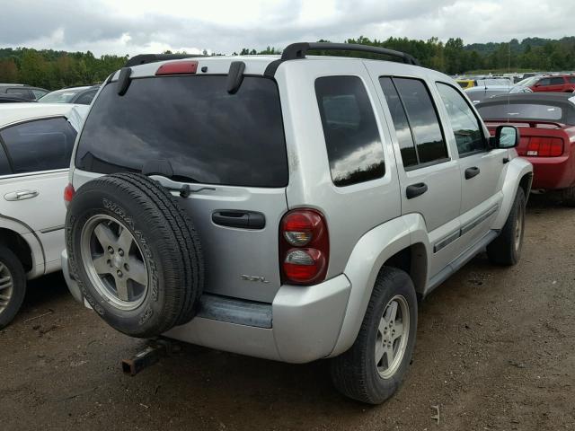 1J4GL38K45W660120 - 2005 JEEP LIBERTY RE GRAY photo 4