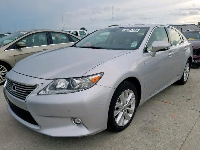 JTHBW1GG6E2056258 - 2014 LEXUS ES 300H SILVER photo 2