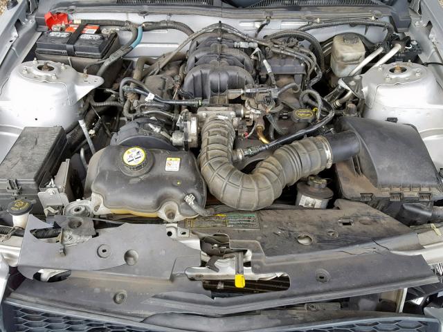 1ZVFT80N755171458 - 2005 FORD MUSTANG SILVER photo 7
