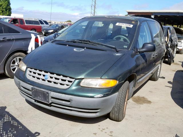 2P4FP25B2VR203332 - 1997 PLYMOUTH VOYAGER GREEN photo 2