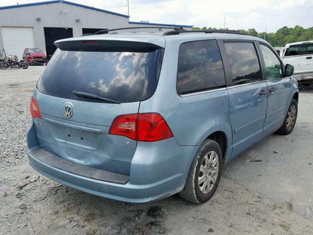 2V8HW44129R603423 - 2009 VOLKSWAGEN ROUTAN S BLUE photo 4