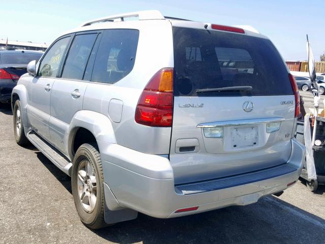 JTJBT20X170136265 - 2007 LEXUS GX 470 SILVER photo 3