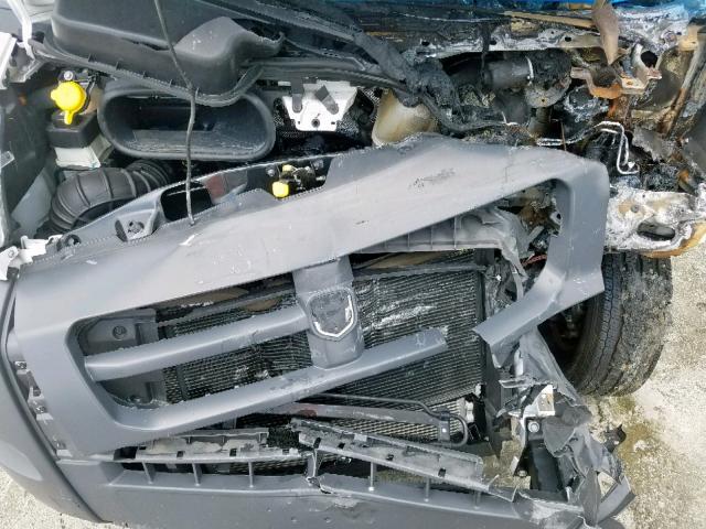 3C6URVJG1JE134287 - 2018 RAM PROMASTER 白色 照片 7