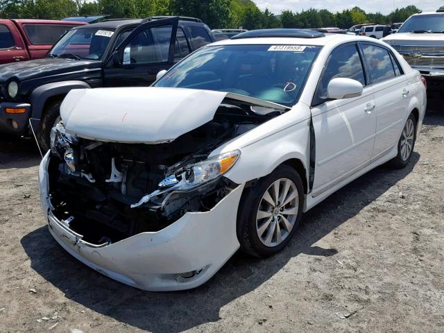 4T1BK3DB7BU428610 - 2011 TOYOTA AVALON BAS WHITE photo 2