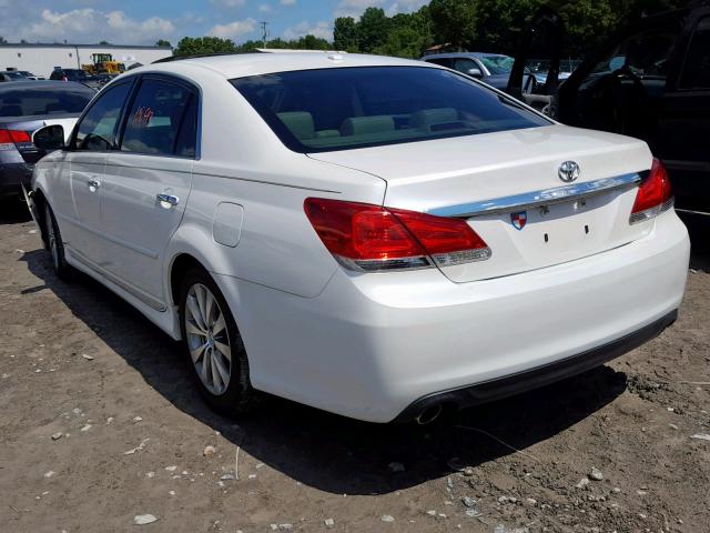 4T1BK3DB7BU428610 - 2011 TOYOTA AVALON BAS WHITE photo 3