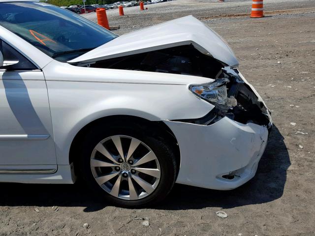 4T1BK3DB7BU428610 - 2011 TOYOTA AVALON BAS WHITE photo 9