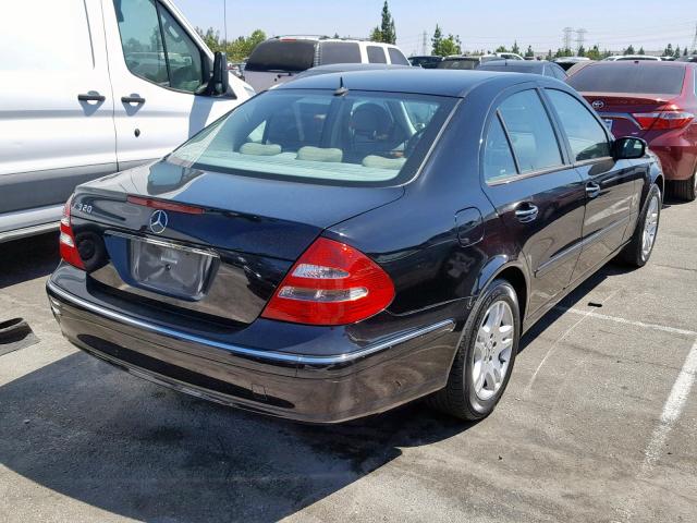 WDBUF65J35A650090 - 2005 MERCEDES-BENZ E 320 BLACK photo 4