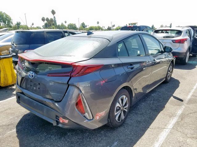 JTDKARFP3H3042252 - 2017 TOYOTA PRIUS PRIM GRAY photo 4