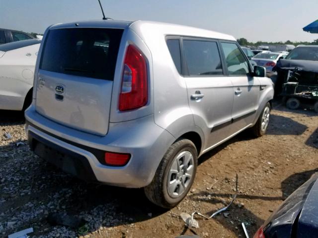 KNDJT2A59C7360283 - 2012 KIA SOUL SILVER photo 4