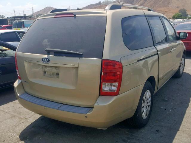 KNDMG4C75B6384628 - 2011 KIA SEDONA LX GOLD photo 4