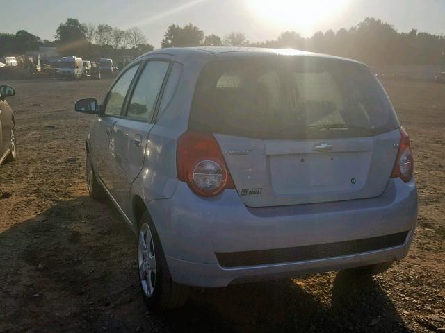 KL1TD66E39B658394 - 2009 CHEVROLET AVEO LS SILVER photo 3