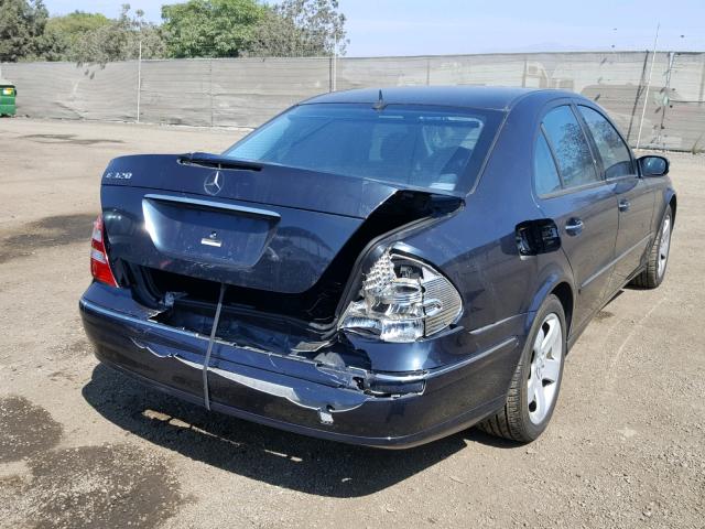 WDBUF65J05A679143 - 2005 MERCEDES-BENZ E 320 BLUE photo 4