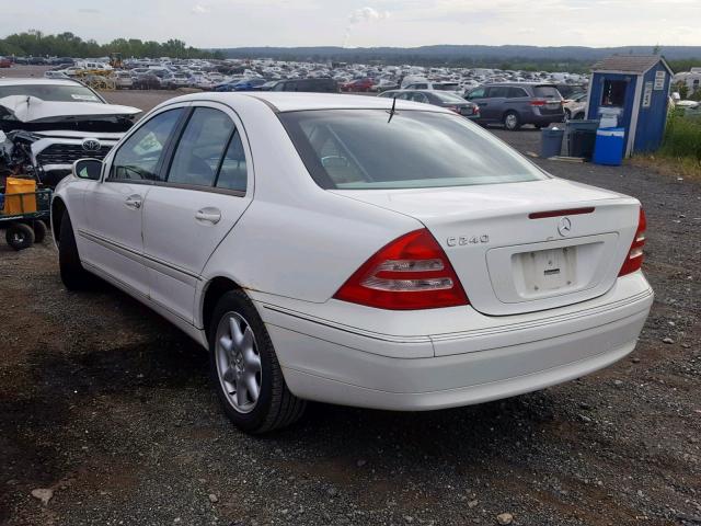 WDBRF61J42F163085 - 2002 MERCEDES-BENZ C 240 WHITE photo 3