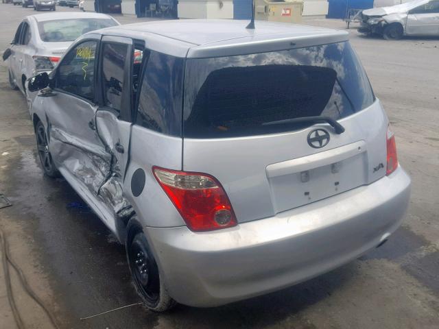 JTKKT624X65004323 - 2006 TOYOTA SCION XA SILVER photo 3