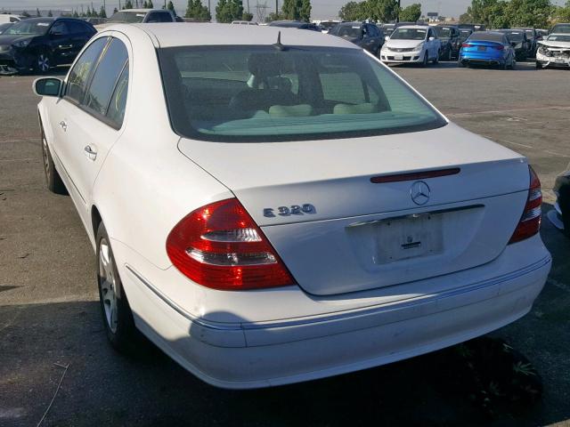 WDBUF65J14A485705 - 2004 MERCEDES-BENZ E 320 WHITE photo 3