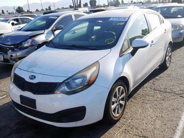 KNADM4A37D6178042 - 2013 KIA RIO LX WHITE photo 2