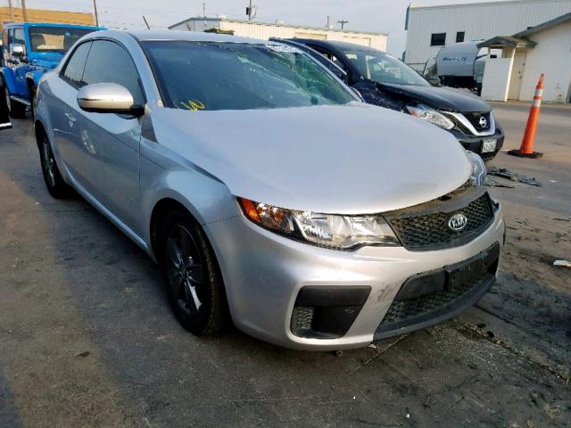 KNAFU6A21B5379109 - 2011 KIA FORTE EX SILVER photo 1