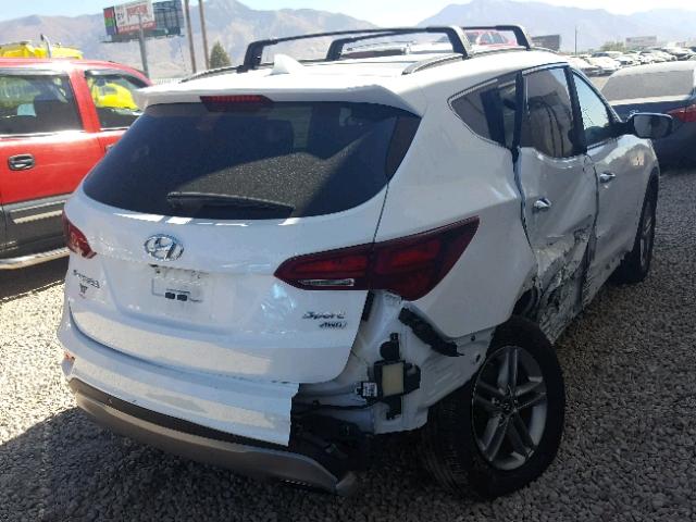 5XYZUDLB8JG514724 - 2018 HYUNDAI SANTA FE S WHITE photo 4